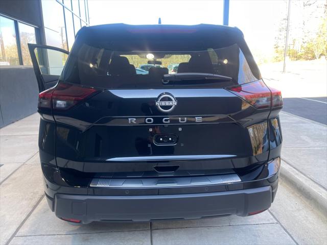 2025 Nissan Rogue Unknown