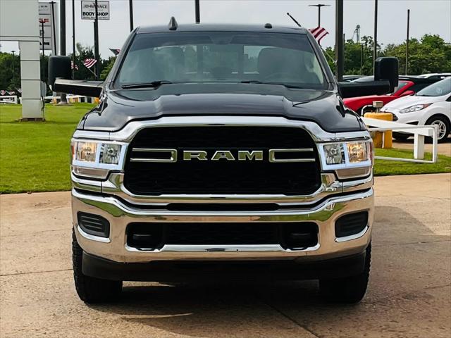 2020 RAM 2500 Tradesman Crew Cab 4X4 64 Box