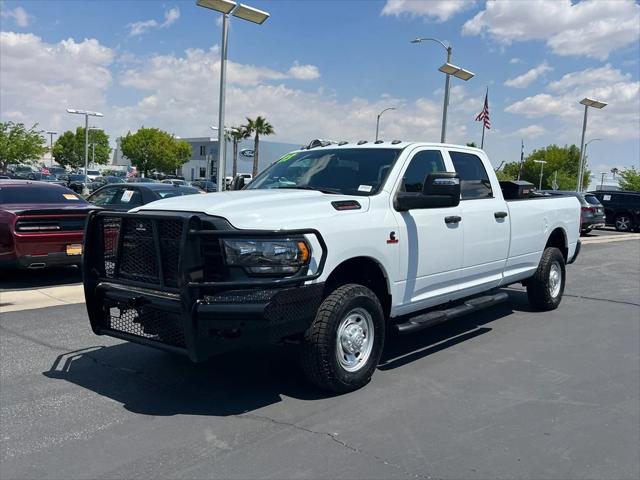 2023 RAM 2500 Tradesman Crew Cab 4x4 8 Box