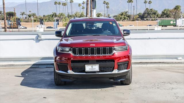 2023 Jeep Grand Cherokee L Laredo 4x2