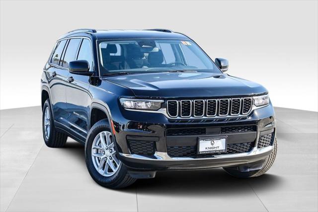 2023 Jeep Grand Cherokee L Laredo 4x2