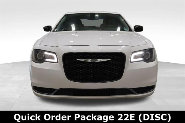 2019 Chrysler 300 Touring