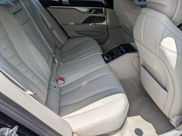 2026 BMW 8 Series 840i