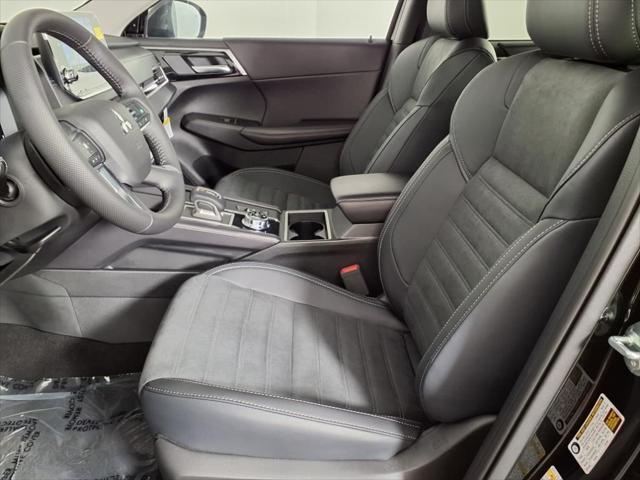 2025 Mitsubishi Outlander PHEV SE S-AWC