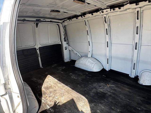 2019 Chevrolet Express Work Van