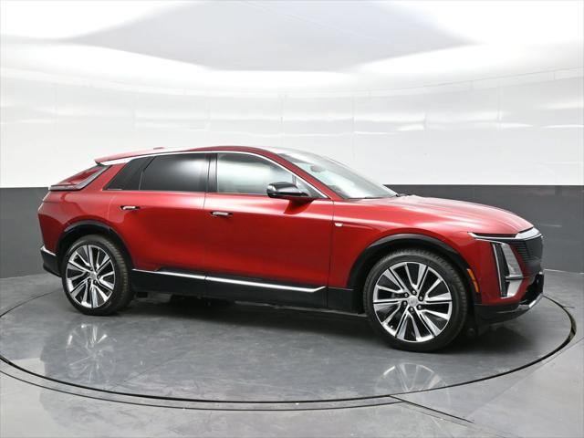2025 Cadillac iQ Luxury w/1SE
