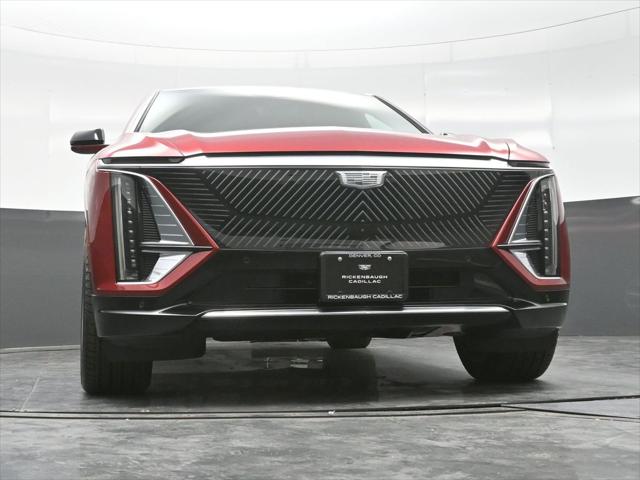2025 Cadillac iQ Luxury w/1SE