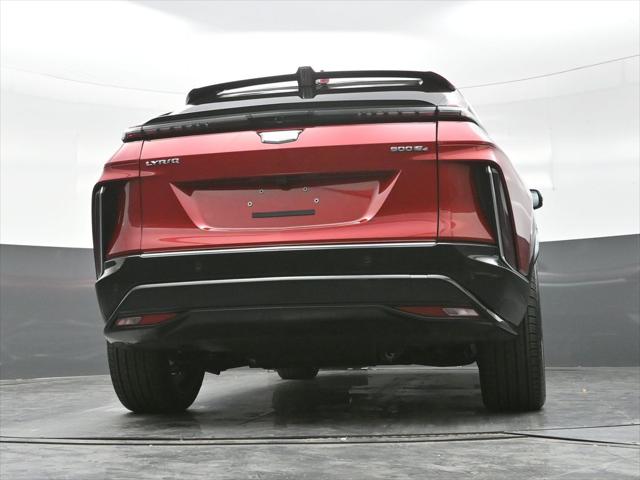 2025 Cadillac iQ Luxury w/1SE