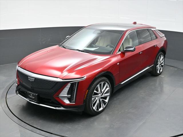 2025 Cadillac iQ Luxury w/1SE