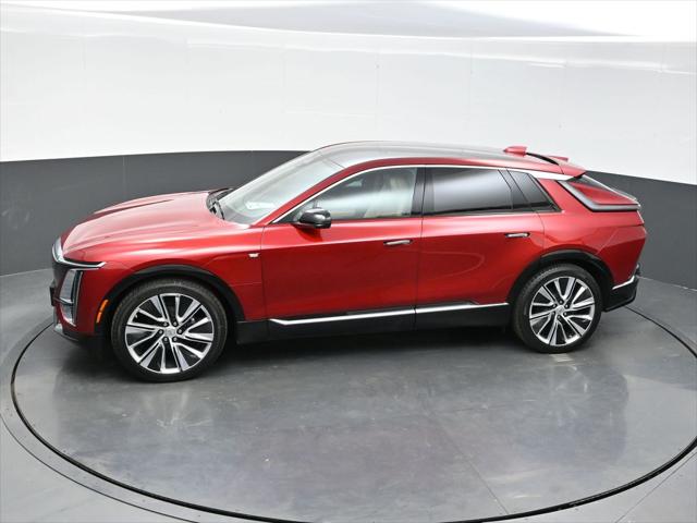 2025 Cadillac iQ Luxury w/1SE