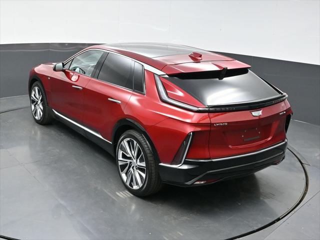 2025 Cadillac iQ Luxury w/1SE