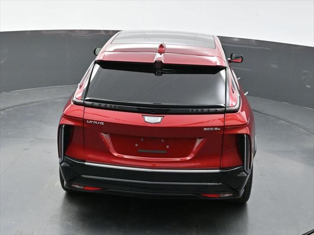2025 Cadillac iQ Luxury w/1SE