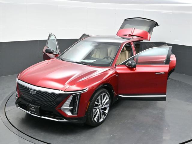 2025 Cadillac iQ Luxury w/1SE
