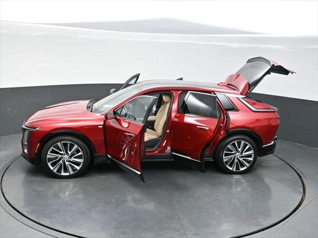 2025 Cadillac iQ Luxury w/1SE