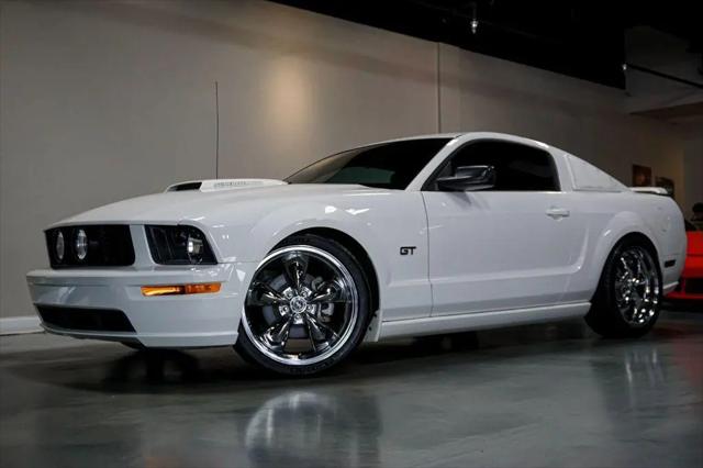 2007 Ford Mustang GT Deluxe for sale in Naperville, IL