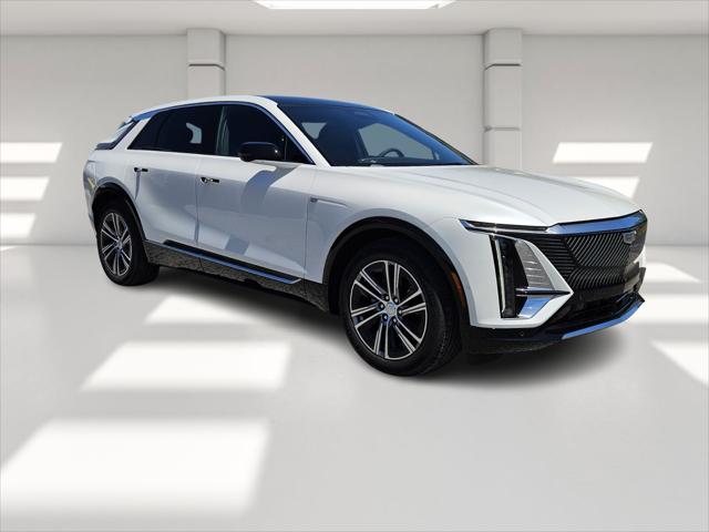 2025 Cadillac iQ Luxury w/1SC