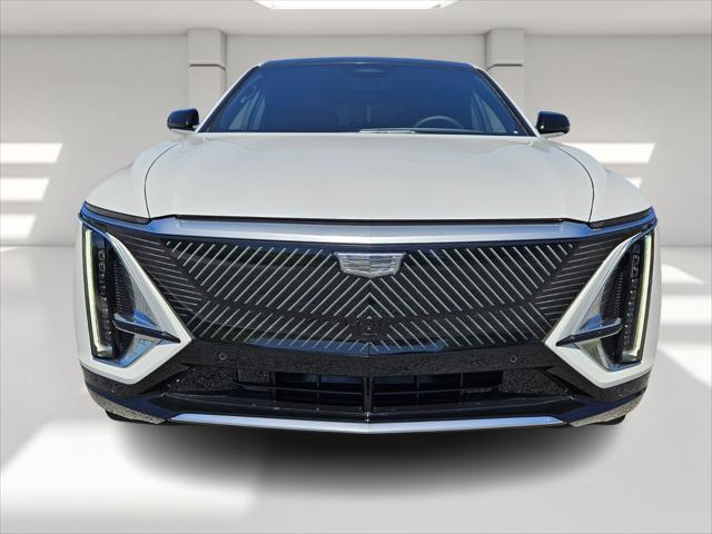2025 Cadillac iQ Luxury w/1SC
