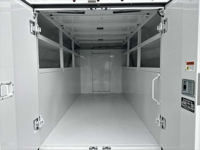 2026 Ford E-350 Cutaway Unknown