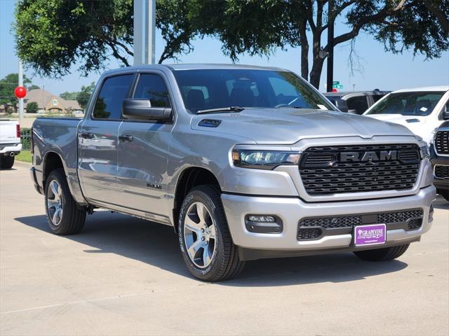 2025 RAM Ram 1500 RAM 1500 TRADESMAN CREW CAB 4X4 57 BOX