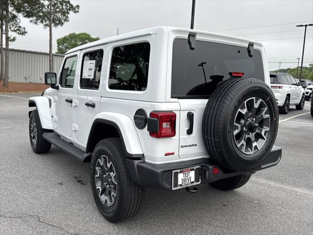 2025 Jeep Wrangler WRANGLER 4-DOOR SAHARA