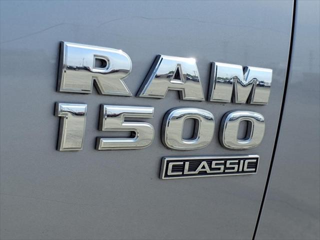 2023 RAM 1500 Classic SLT Crew Cab 4x4 57 Box