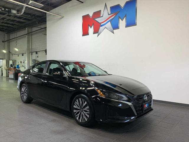 2023 Nissan Altima SV FWD