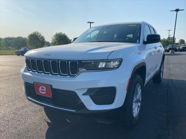 2025 Jeep Grand Cherokee GRAND CHEROKEE LAREDO X 4X2
