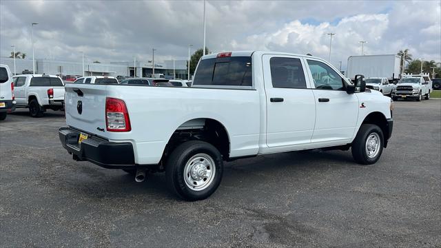 2024 RAM 2500 Tradesman Crew Cab 4x4 64 Box