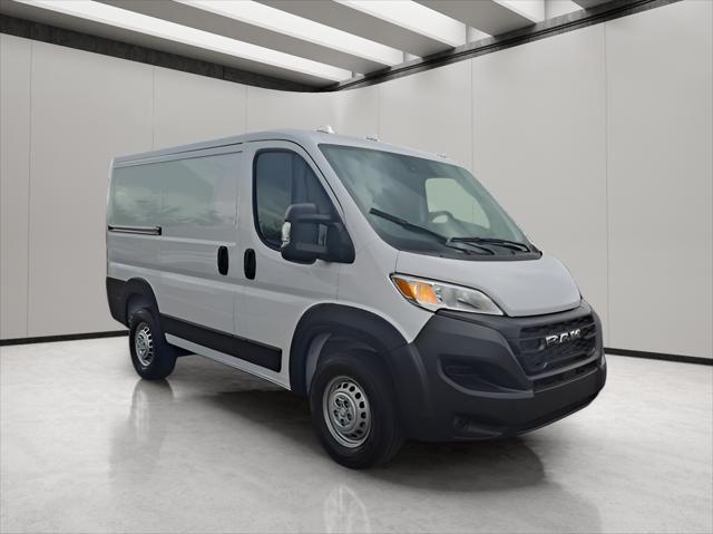2025 RAM ProMaster 1500 Cargo Van Tradesman Low Roof 118 WB w/Pass Seat