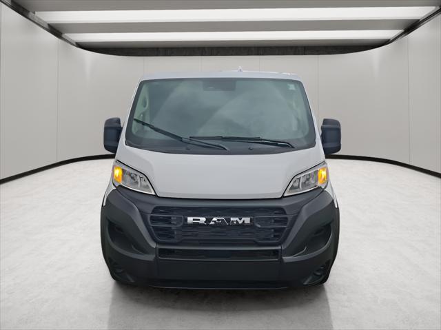 2025 RAM ProMaster 1500 Cargo Van Tradesman Low Roof 118 WB w/Pass Seat