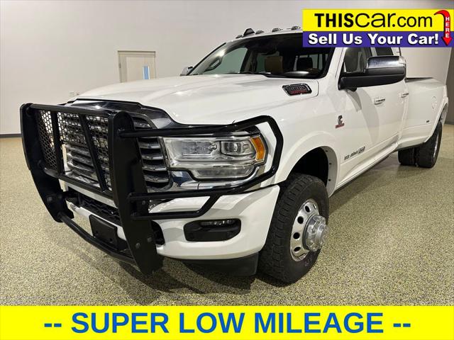 2020 RAM 3500 Laramie Longhorn Crew Cab 4x4 8 Box