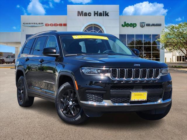 2023 Jeep Grand Cherokee L Laredo 4x2