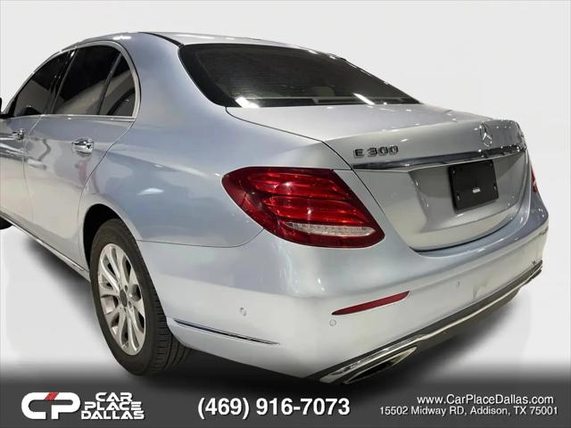 2017 Mercedes-Benz E-CLASS E 300 E 300