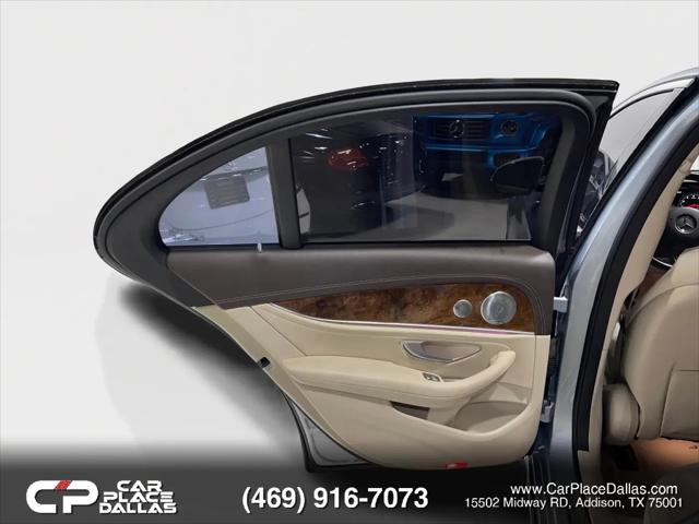 2017 Mercedes-Benz E-CLASS E 300 E 300