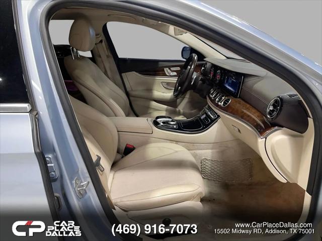 2017 Mercedes-Benz E-CLASS E 300 E 300