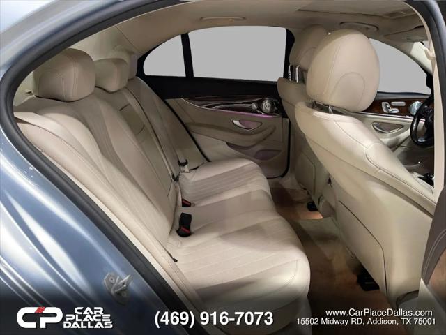 2017 Mercedes-Benz E-CLASS E 300 E 300