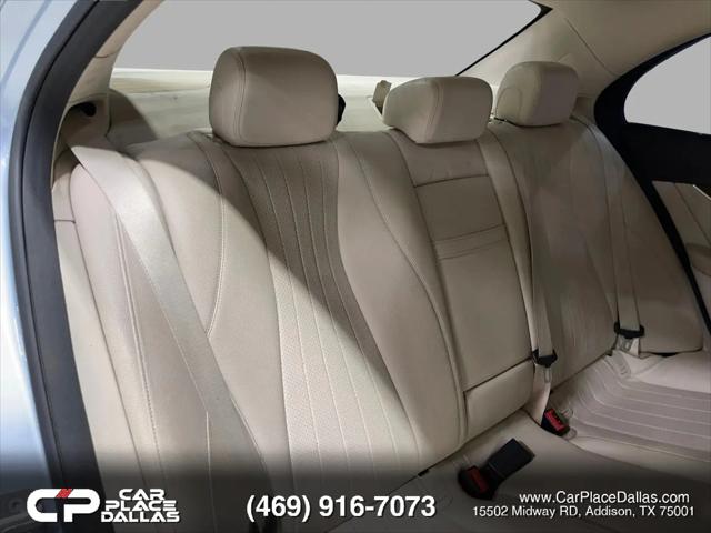 2017 Mercedes-Benz E-CLASS E 300 E 300