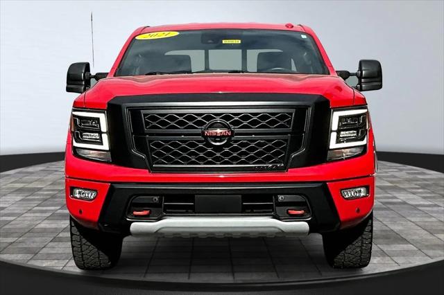 2021 Nissan TITAN Crew Cab PRO-4X 4x4