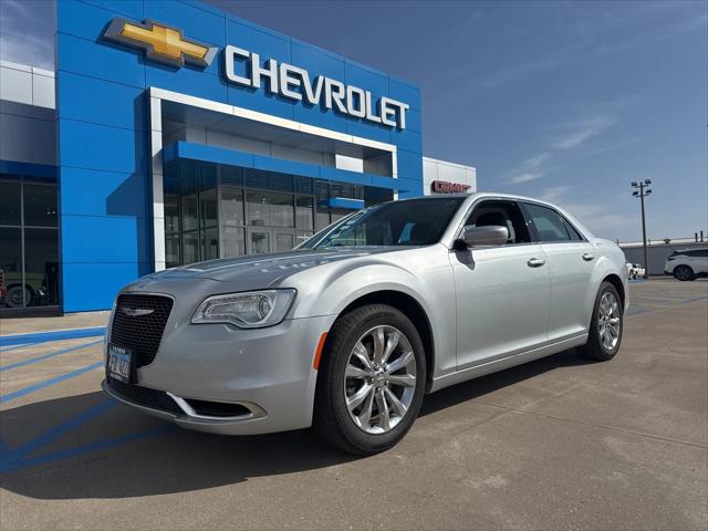 2019 Chrysler 300 Touring AWD