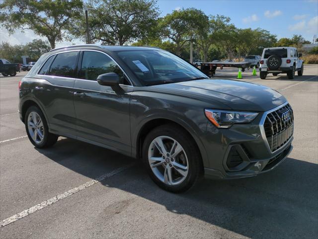 2020 Audi Q3 Premium 45 TFSI S line quattro Tiptronic