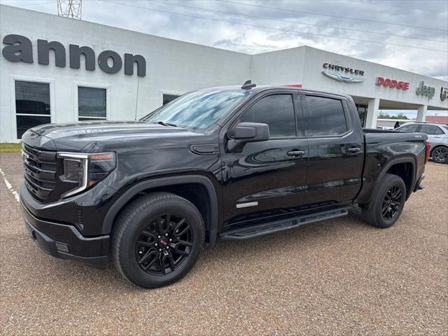 2023 GMC Sierra 1500 4WD Crew Cab Short Box Elevation with 3SB