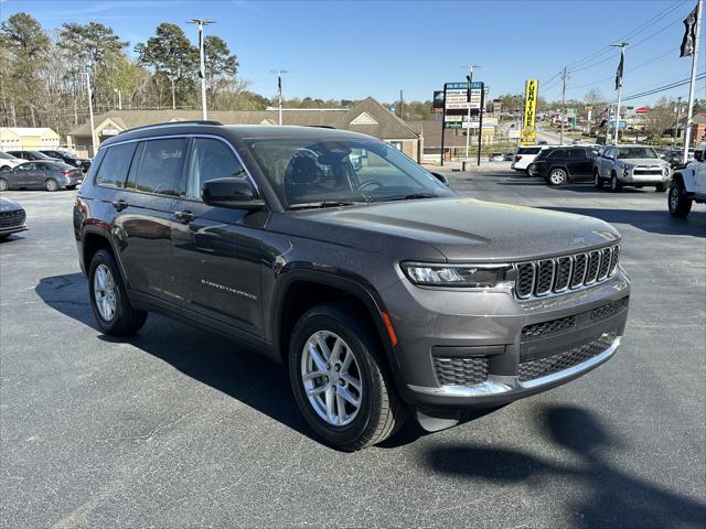 2023 Jeep Grand Cherokee L Laredo 4x4