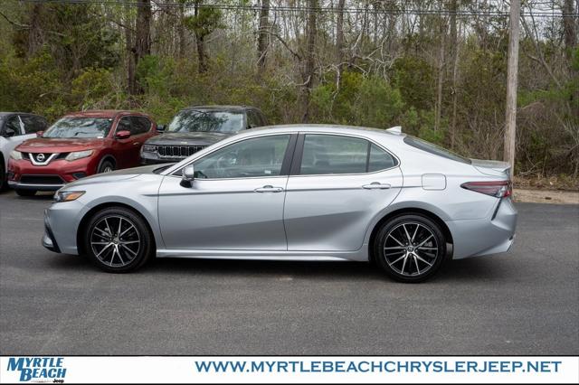 2023 Toyota Camry SE