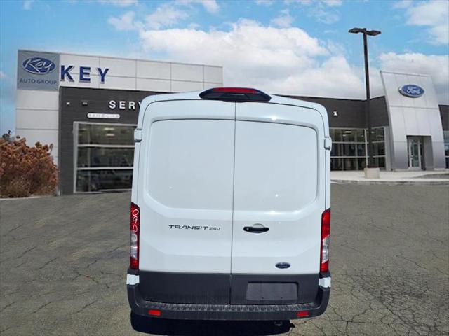 2025 Ford Transit Cargo Van Base