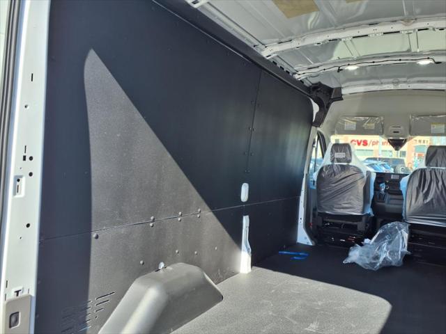 2025 Ford Transit Cargo Van Base