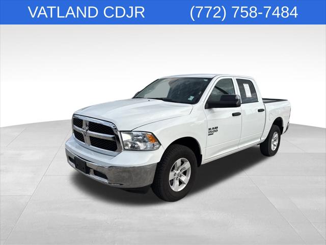 2023 RAM 1500 Classic SLT Crew Cab 4x4 57 Box