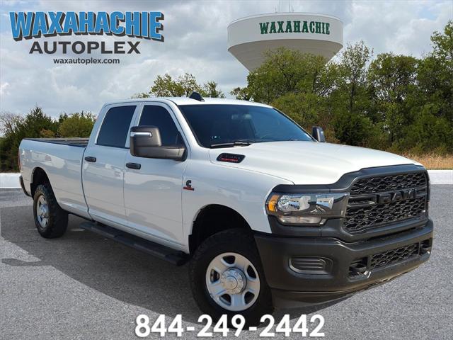 2023 RAM 3500 Tradesman Crew Cab 4x4 8 Box