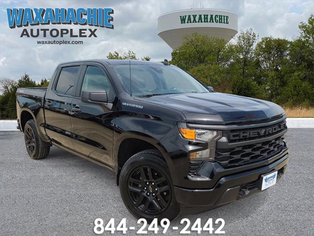 2022 Chevrolet Silverado 1500 4WD Crew Cab Short Bed Custom