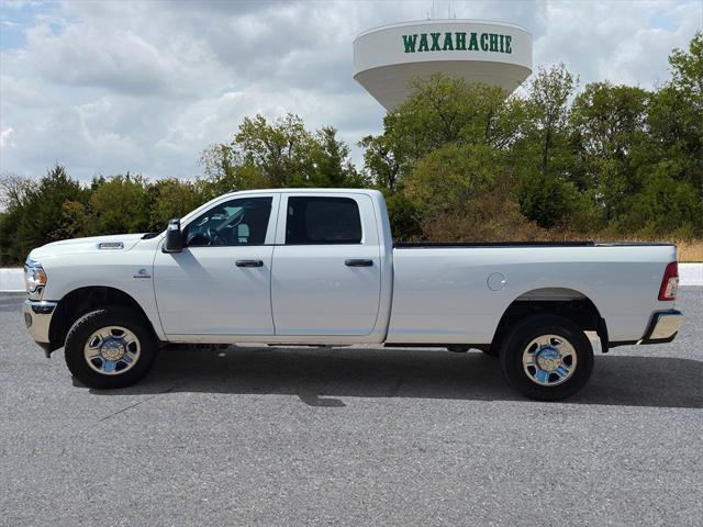 2023 RAM 2500 Tradesman Crew Cab 4x4 8 Box