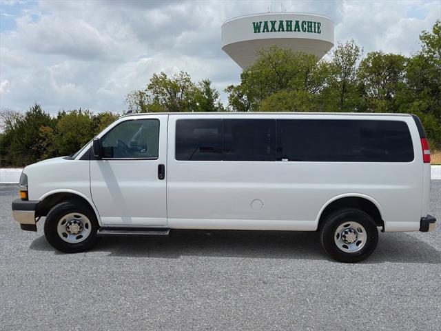 2020 Chevrolet Express Passenger RWD 3500 Extended Wheelbase LT